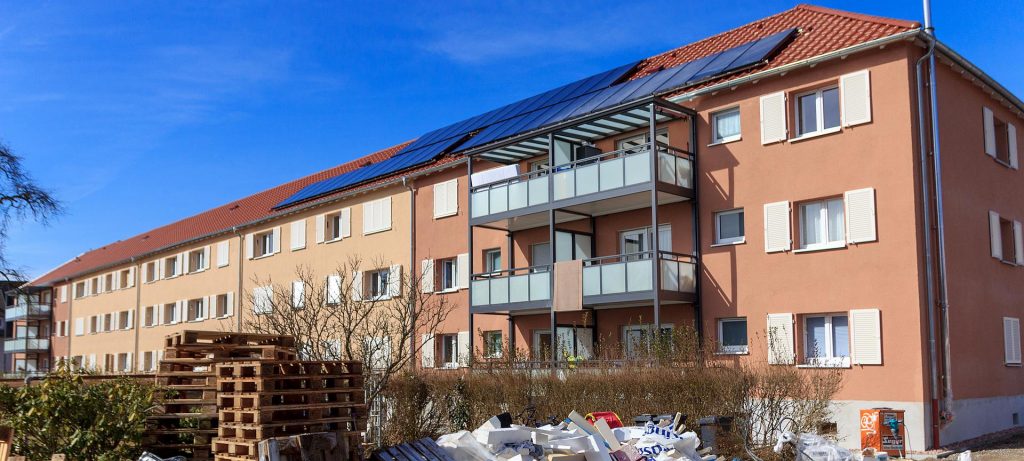 Sanierung in Schopfheim, Fenstermontage